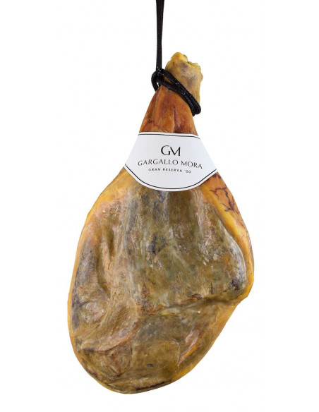 Jamón Gran Reserva +20  desarrolla una complejidad de sabores que lo hace único, con una mezcla de notas salinas y dulces