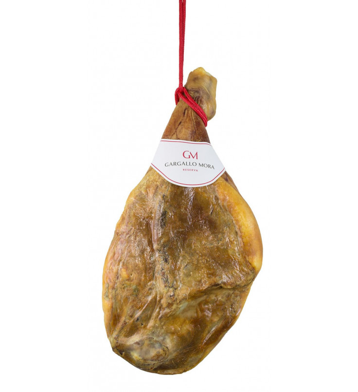 Jamón Hembra Gargallo Mora es un manjar curado artesanalmente, con una textura suave, jugosa y un sabor equilibrado